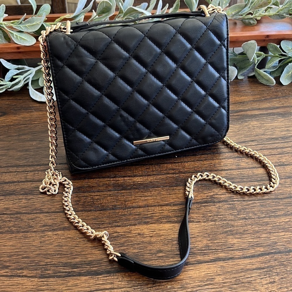 Aldo Quilted Gold Chain Crossbody Black Purse with Magnetic Closure